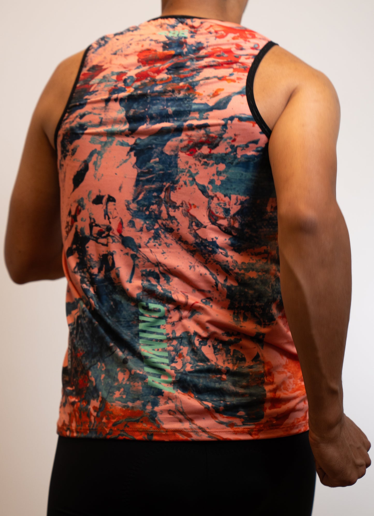 Camisilla running abstract hombre