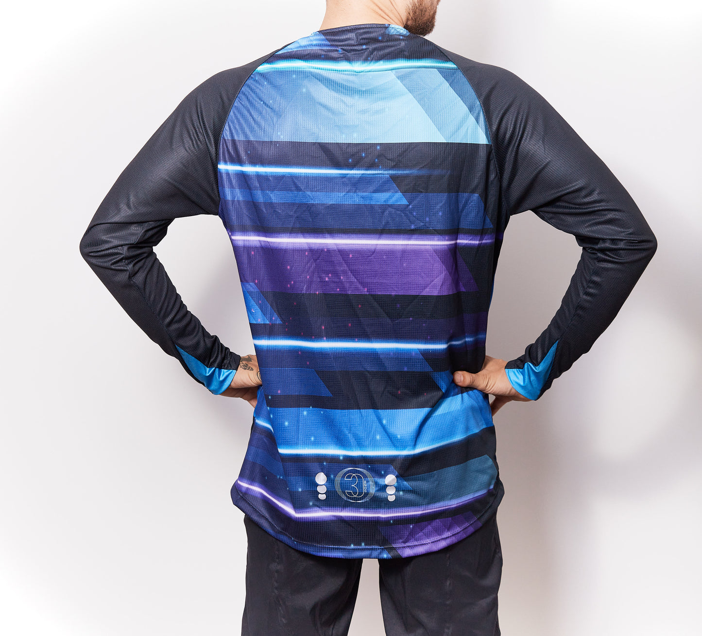 Buzo Mtb Cosmo 30 Años PARA TENER EN CUENTA ESTA PRENDA NO TIENE CAMBIO NI GARANTIA