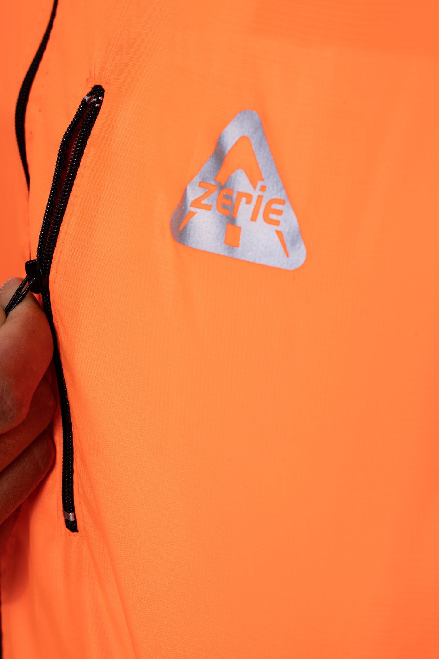 Chaqueta Naranja Rompevientos